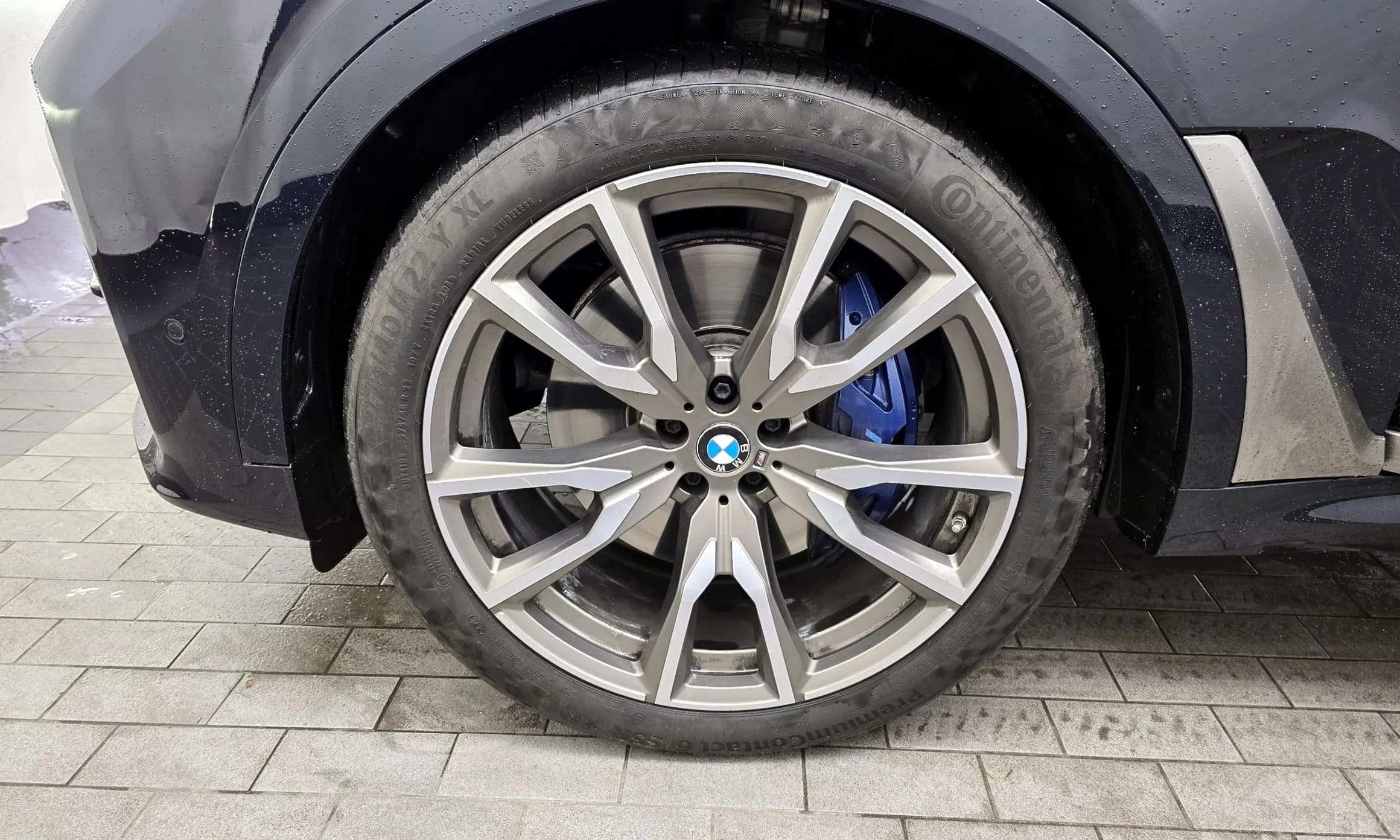 X7 (G07)