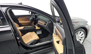 S90