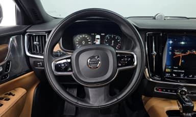 S90