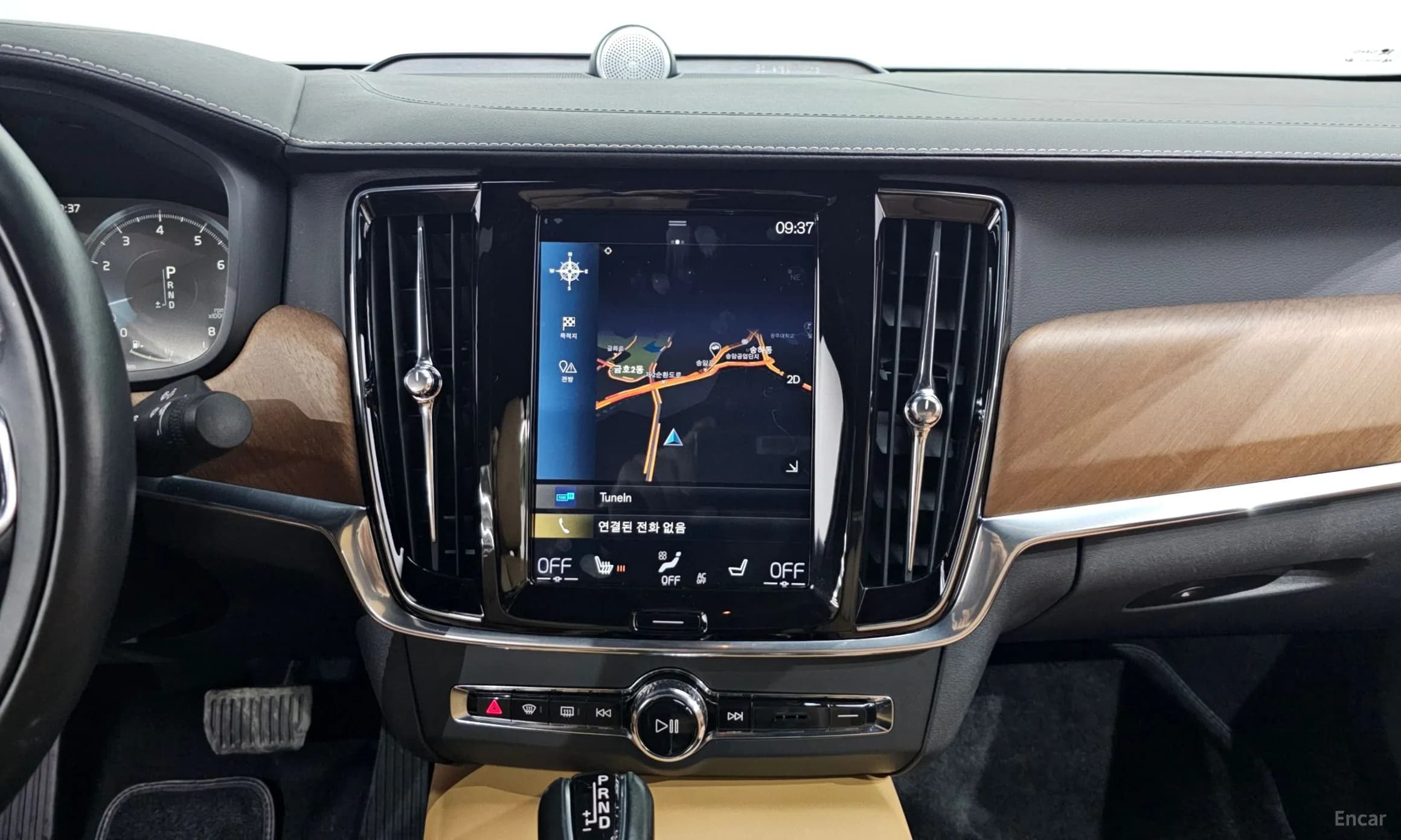 S90