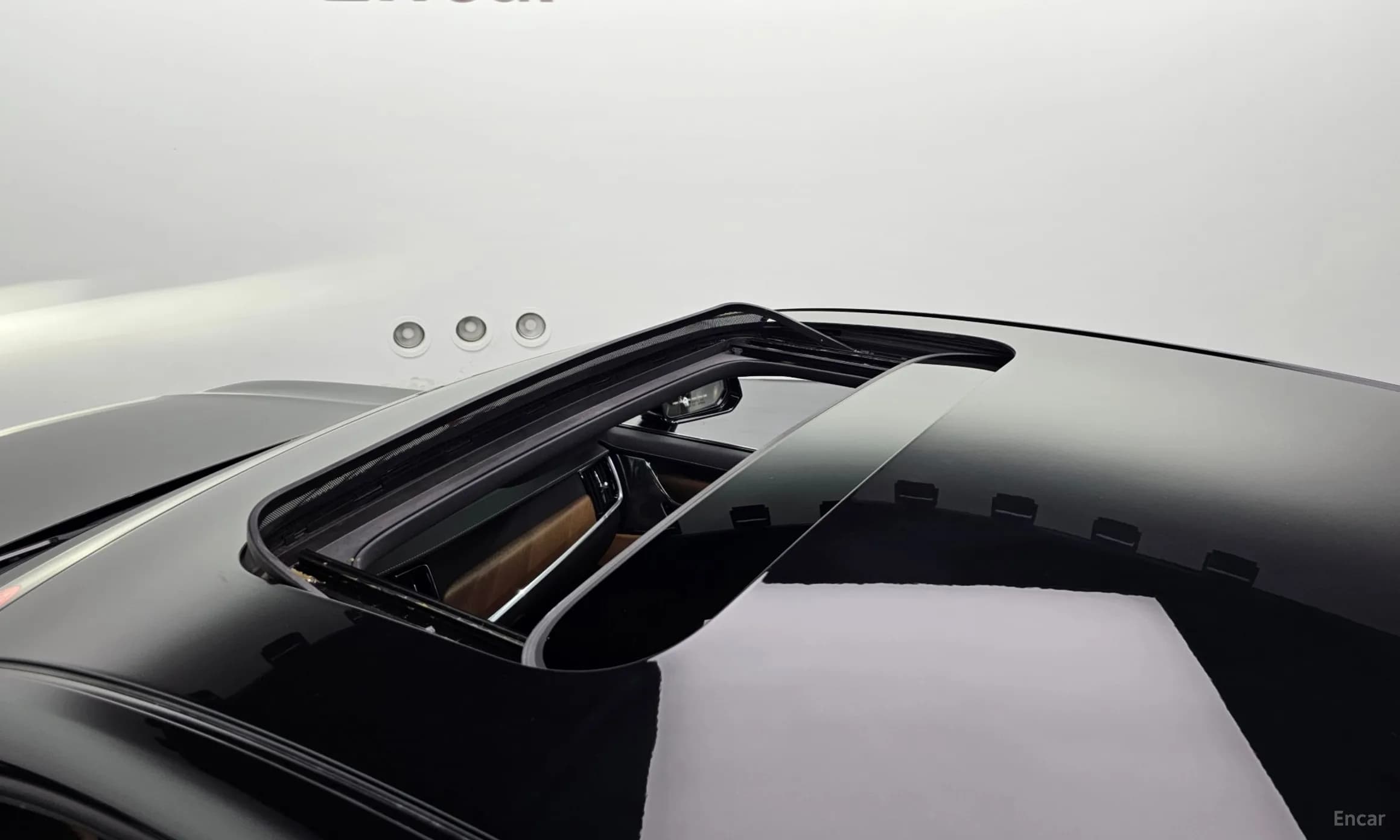 S90