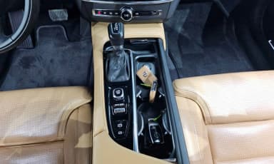 S90