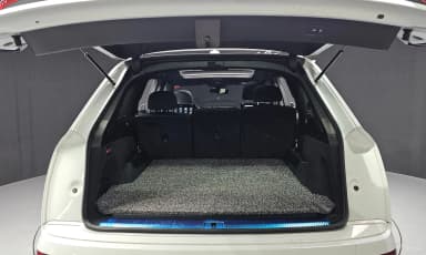 Q7 (4M)