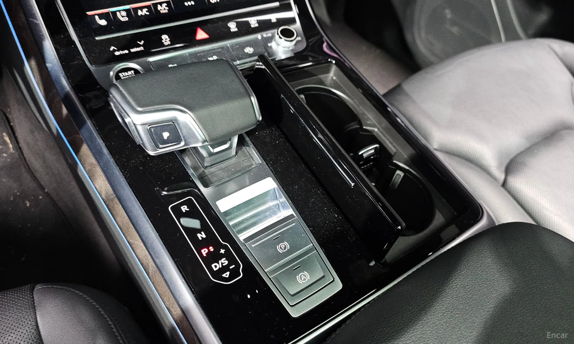 Q7 (4M)