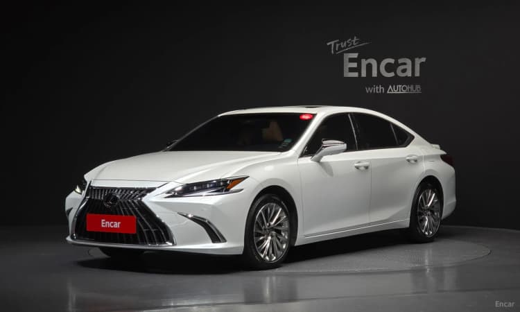 ES300h 7th Generation