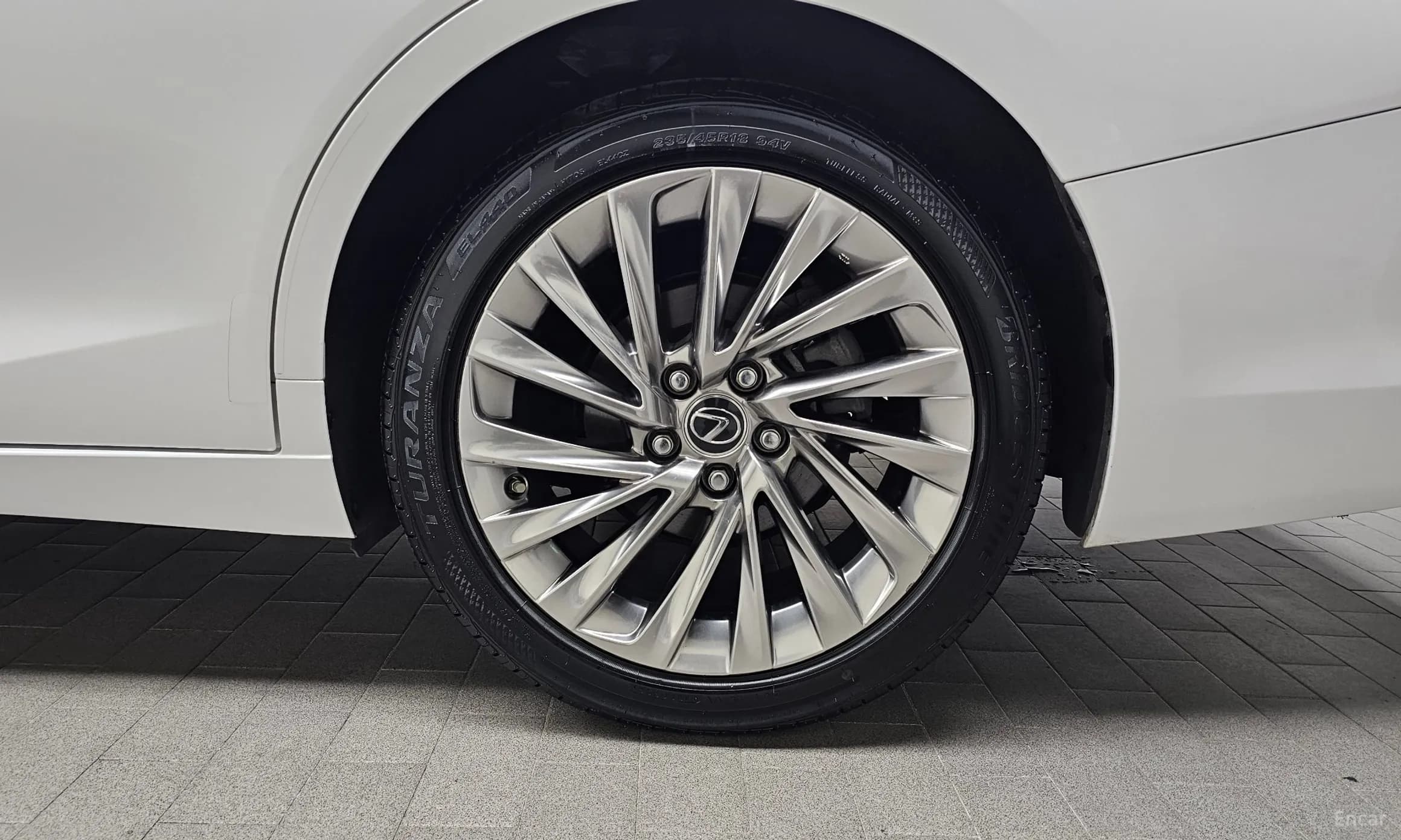 ES300h 7th Generation