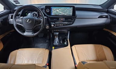 ES300h 7th Generation