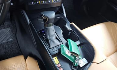 ES300h 7th Generation