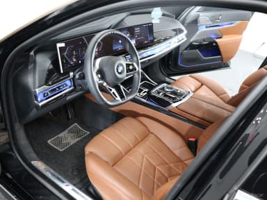 7 Series (G70)