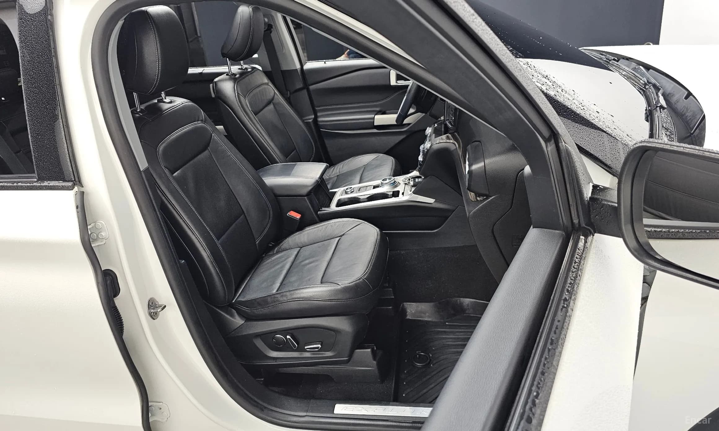 Explorer 6th Generation