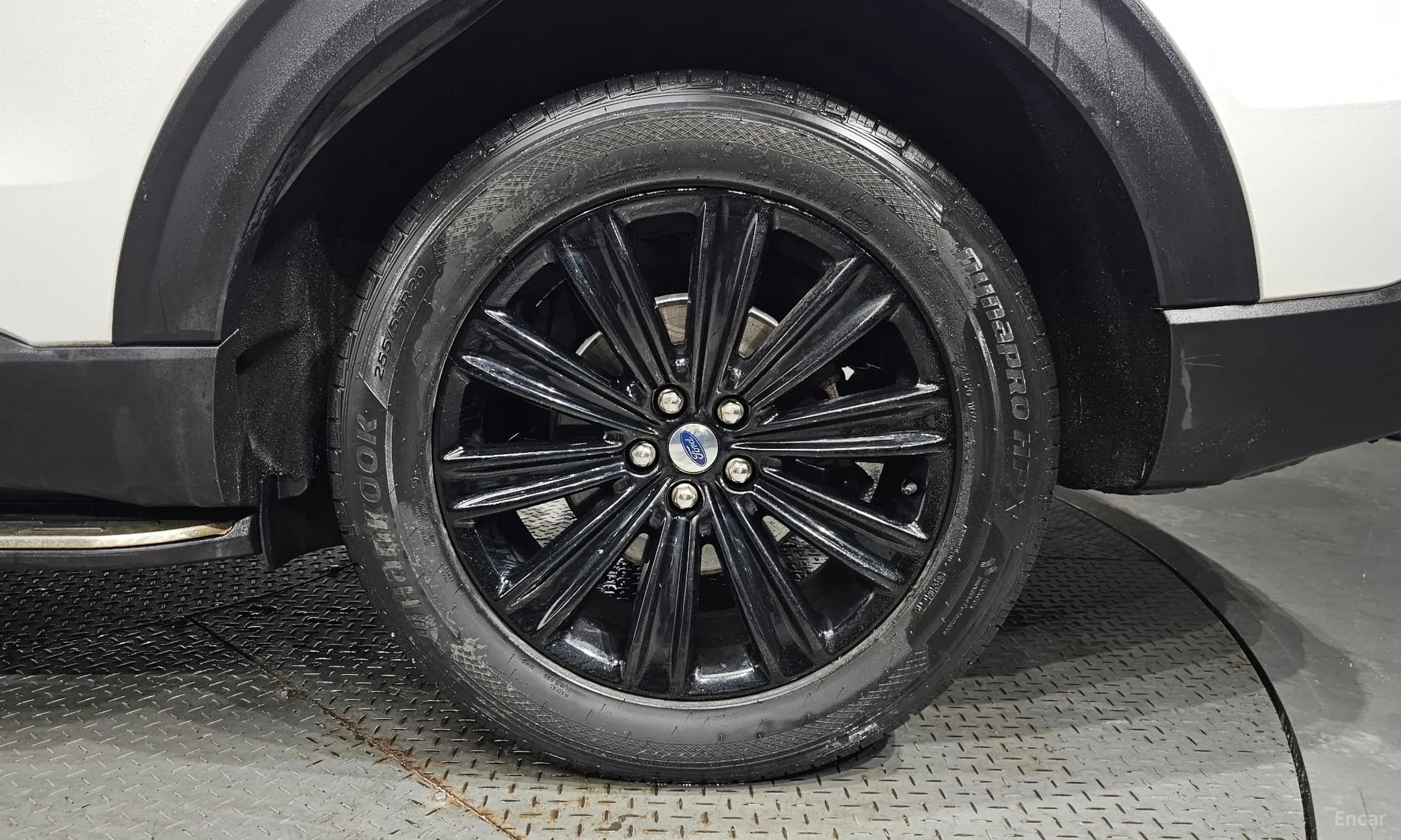 Explorer 6th Generation