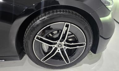 E-Class W214