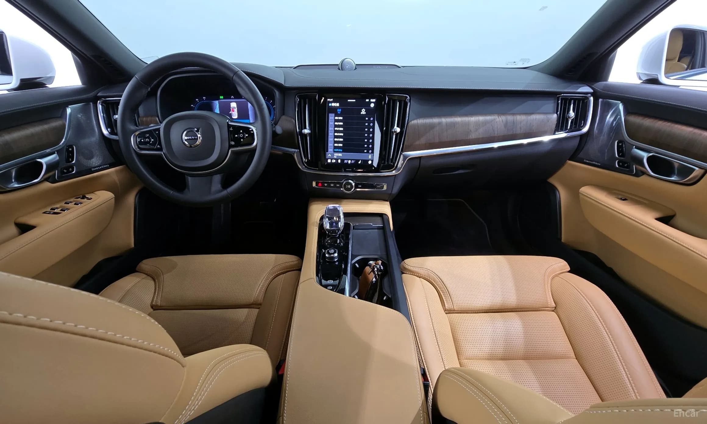S90