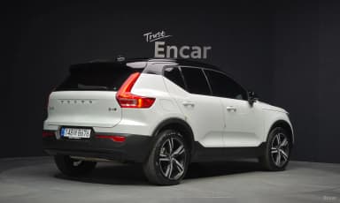 XC40