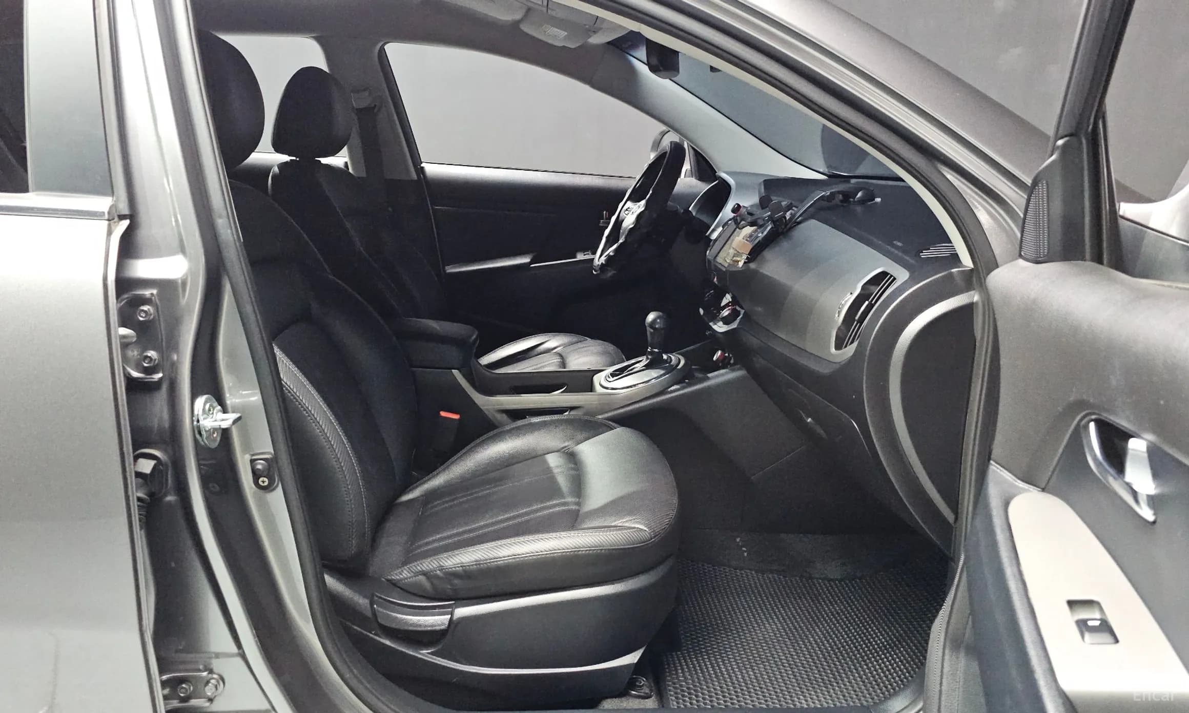 The New Sportage R