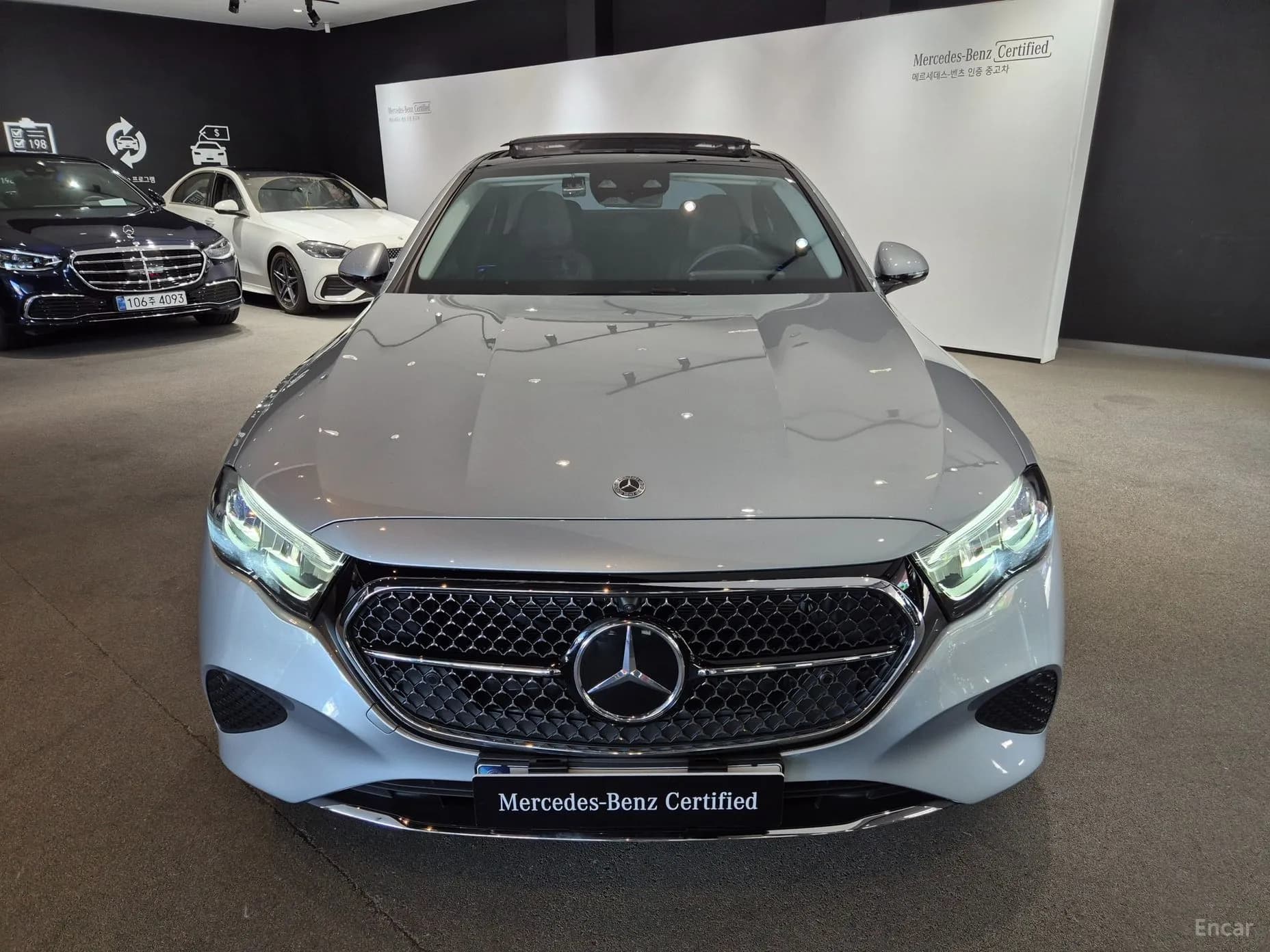 E-Class W214
