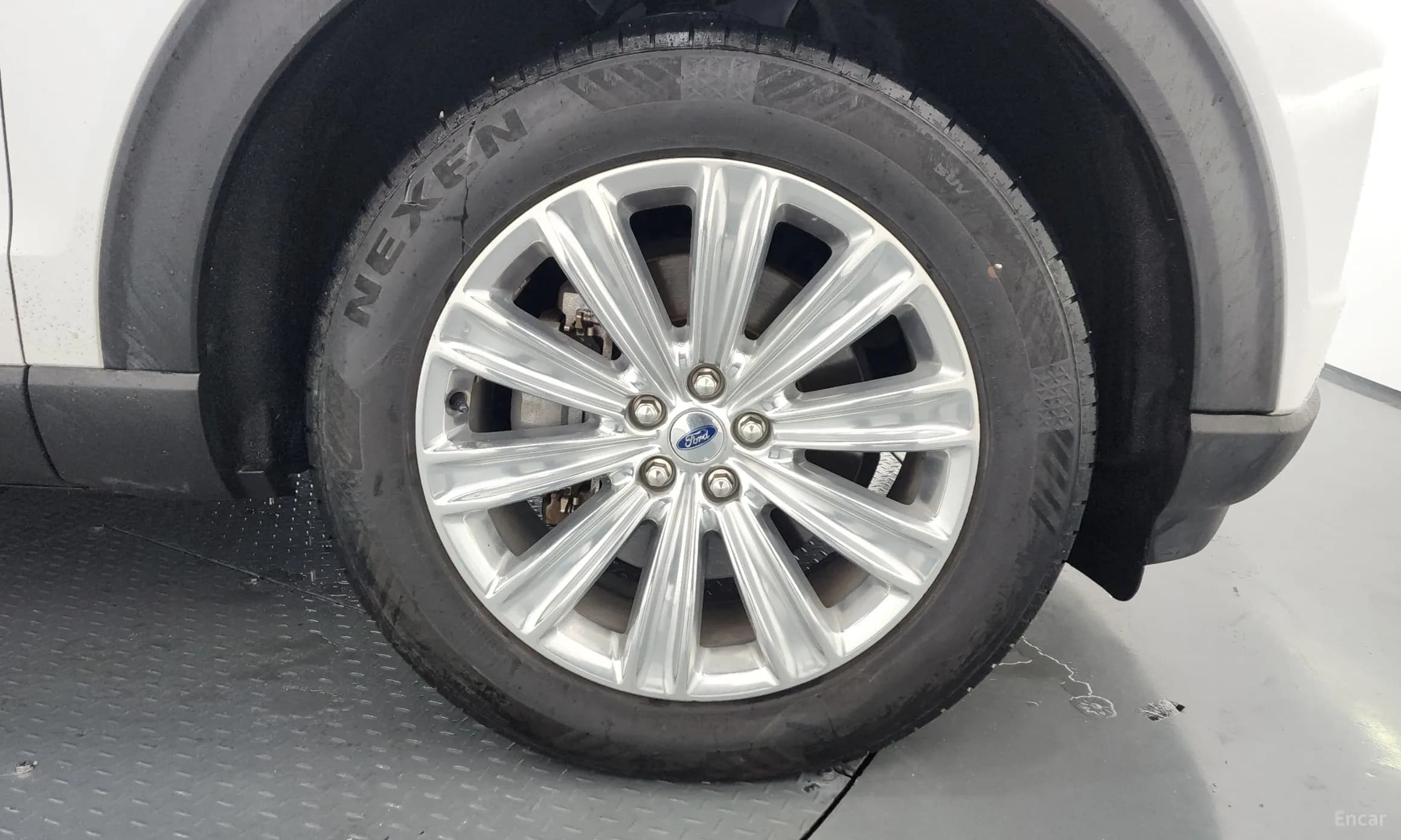 Explorer 6th Generation