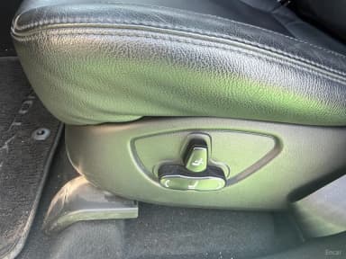 Rexton W
