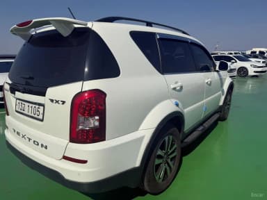 Rexton W