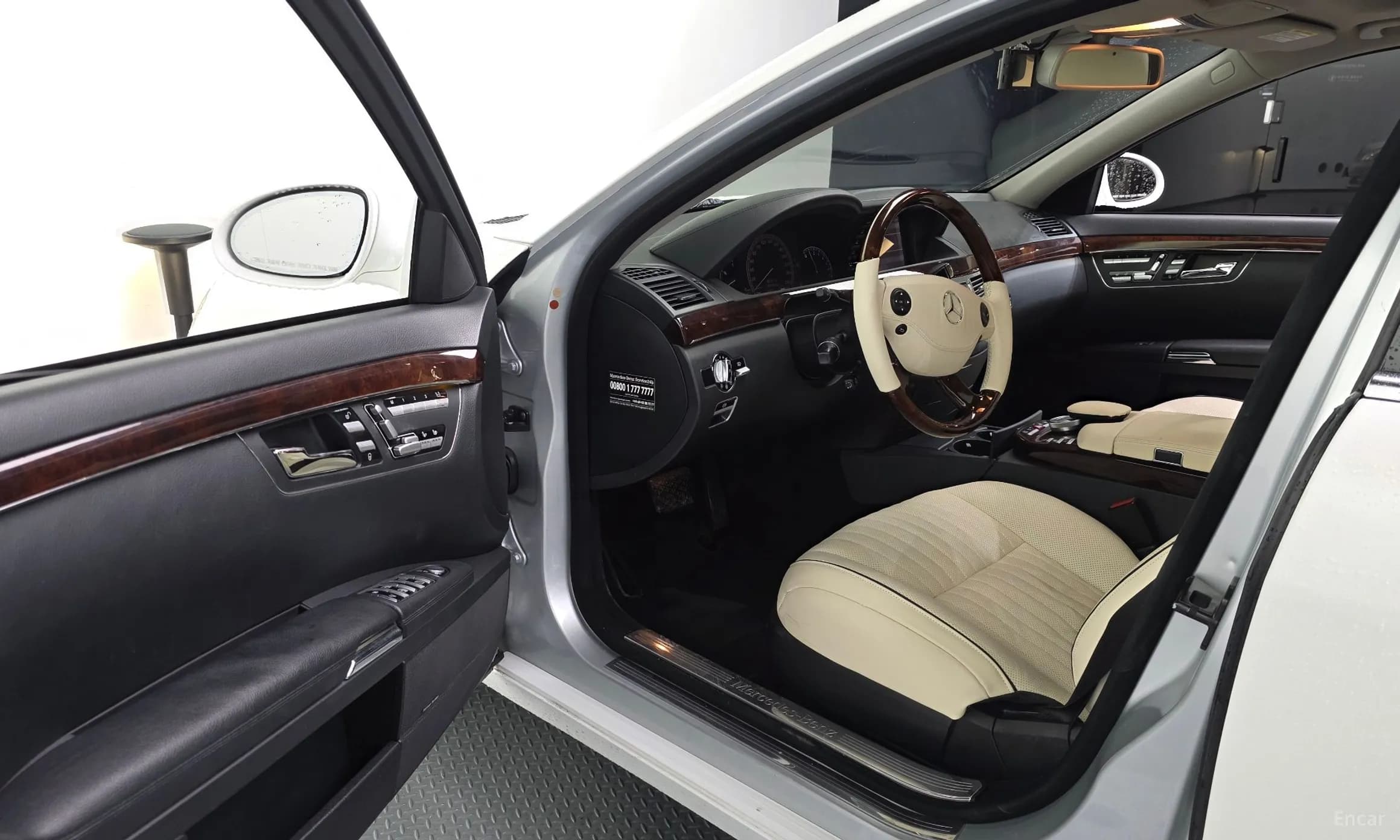 S-Class W221