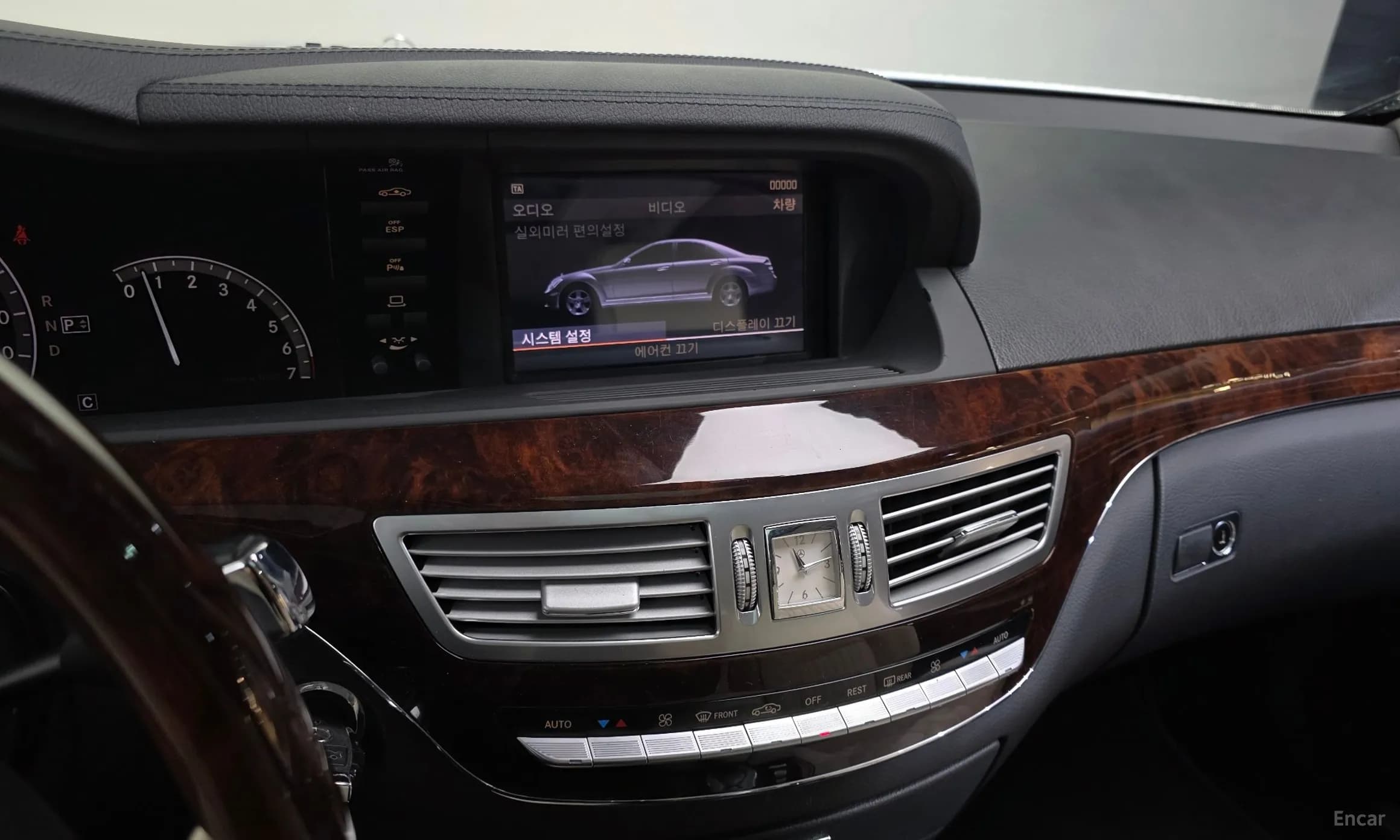 S-Class W221