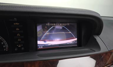 S-Class W221