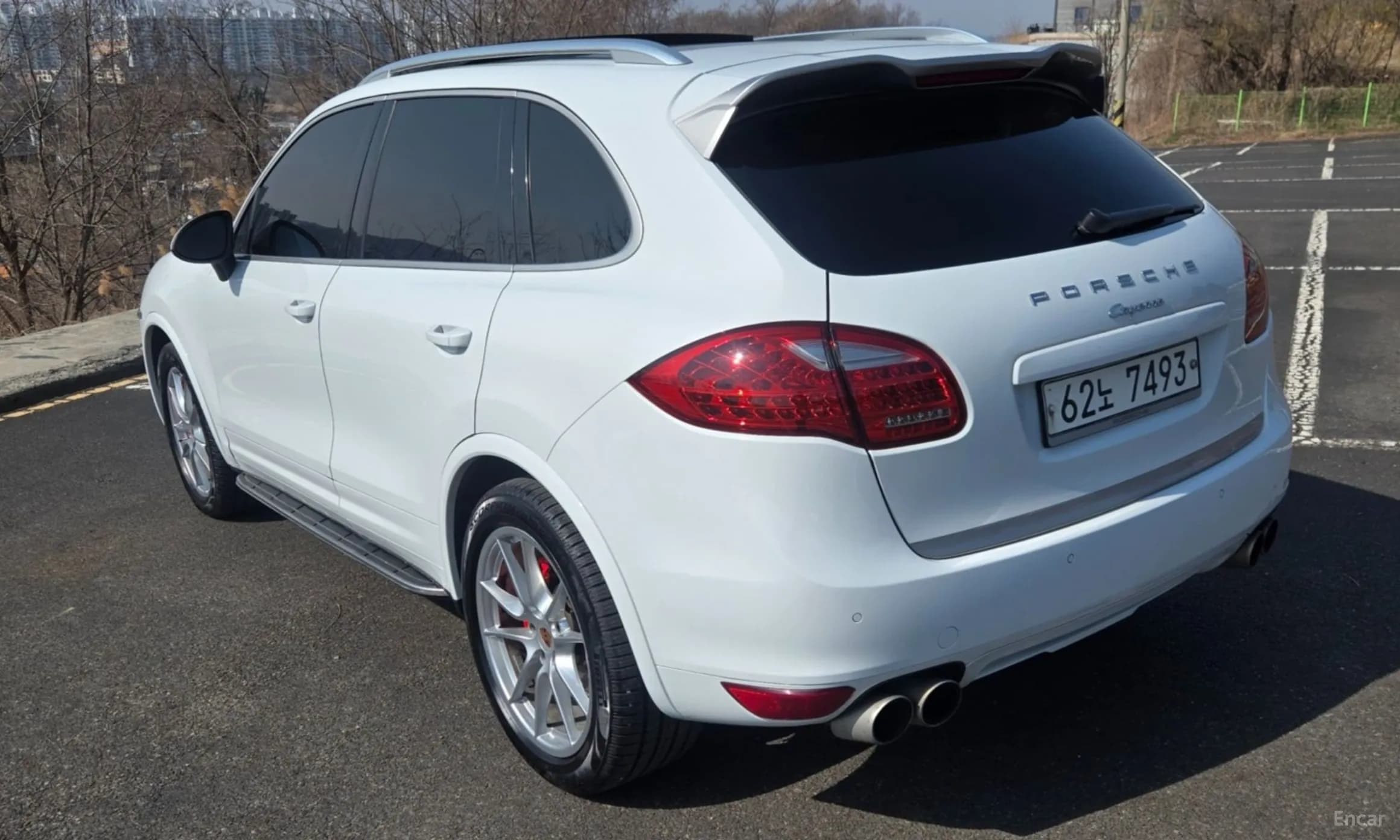 New Cayenne