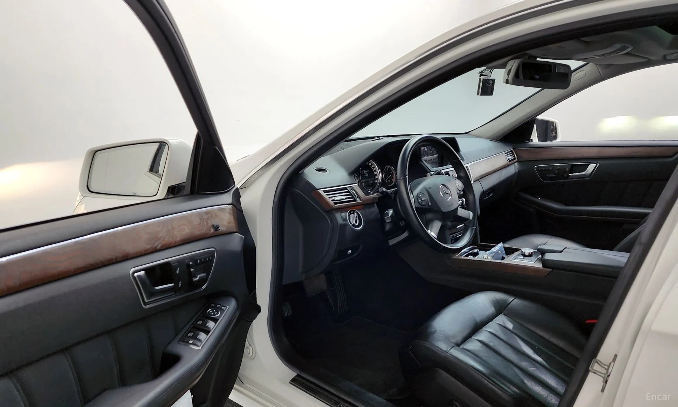 E-Class W212