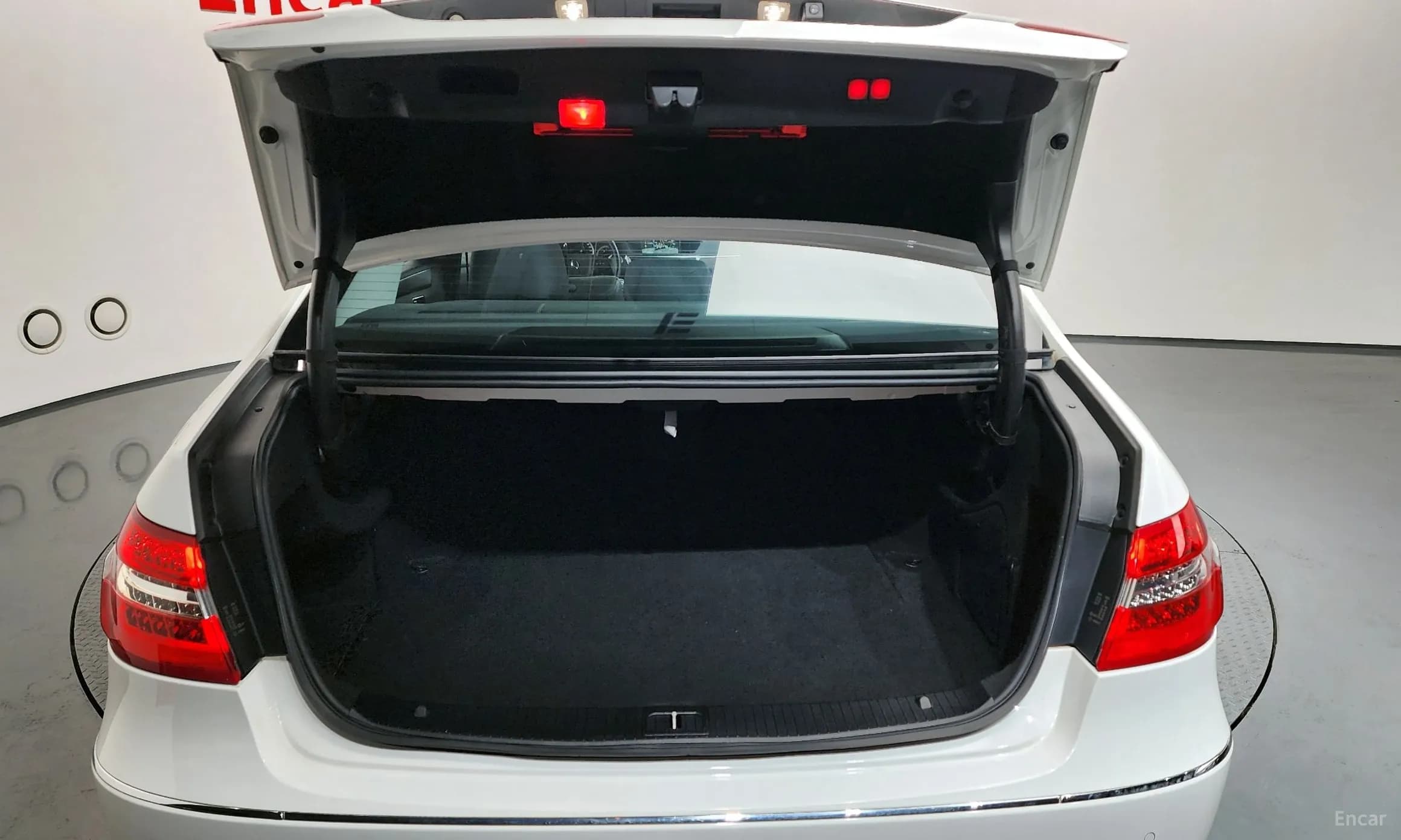 E-Class W212