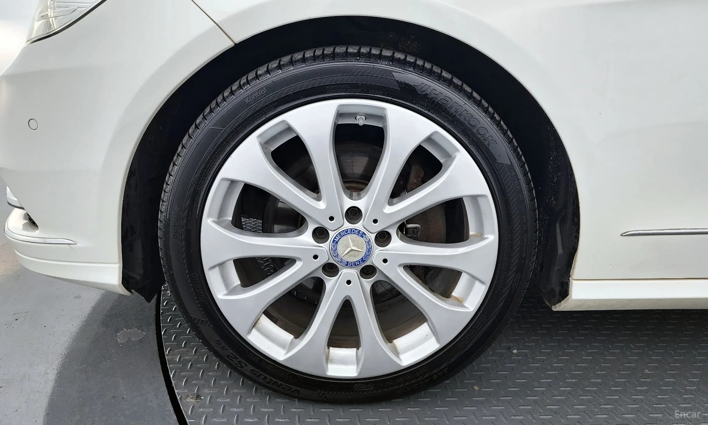 E-Class W212