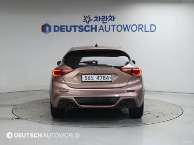 Q30
