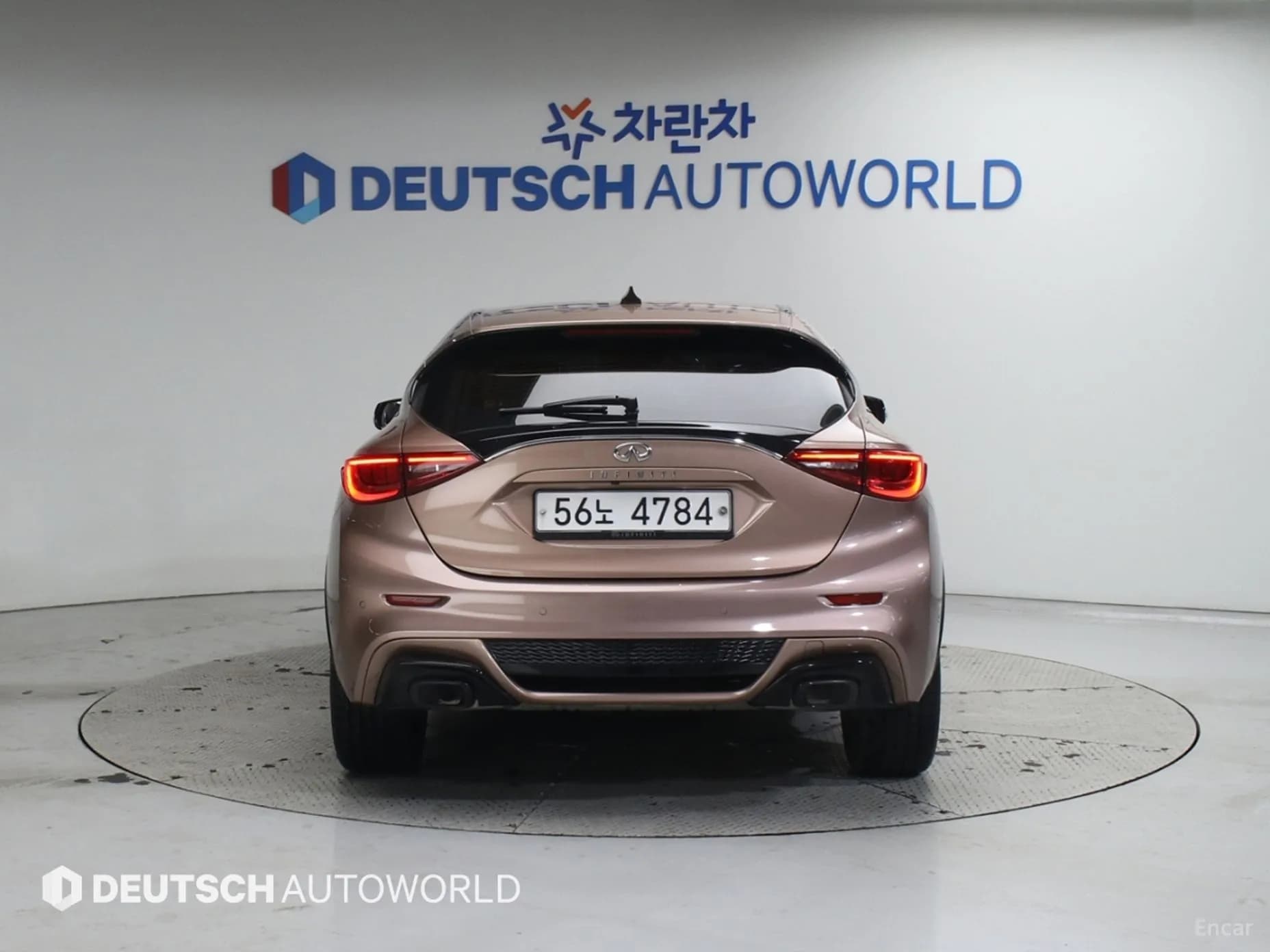 Q30