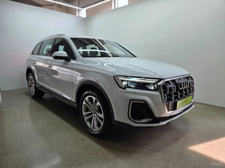 Q7 (4M)