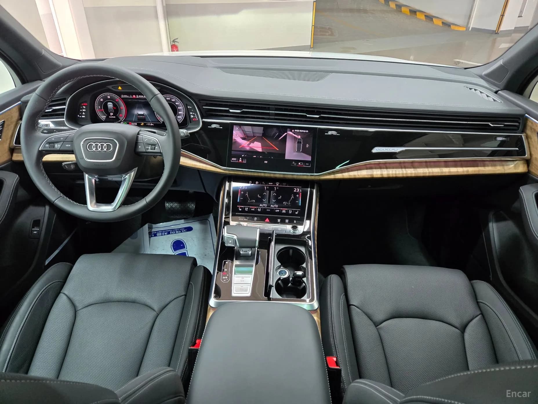Q7 (4M)
