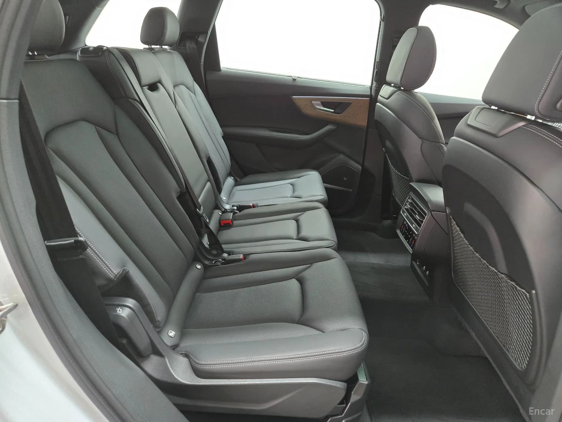 Q7 (4M)