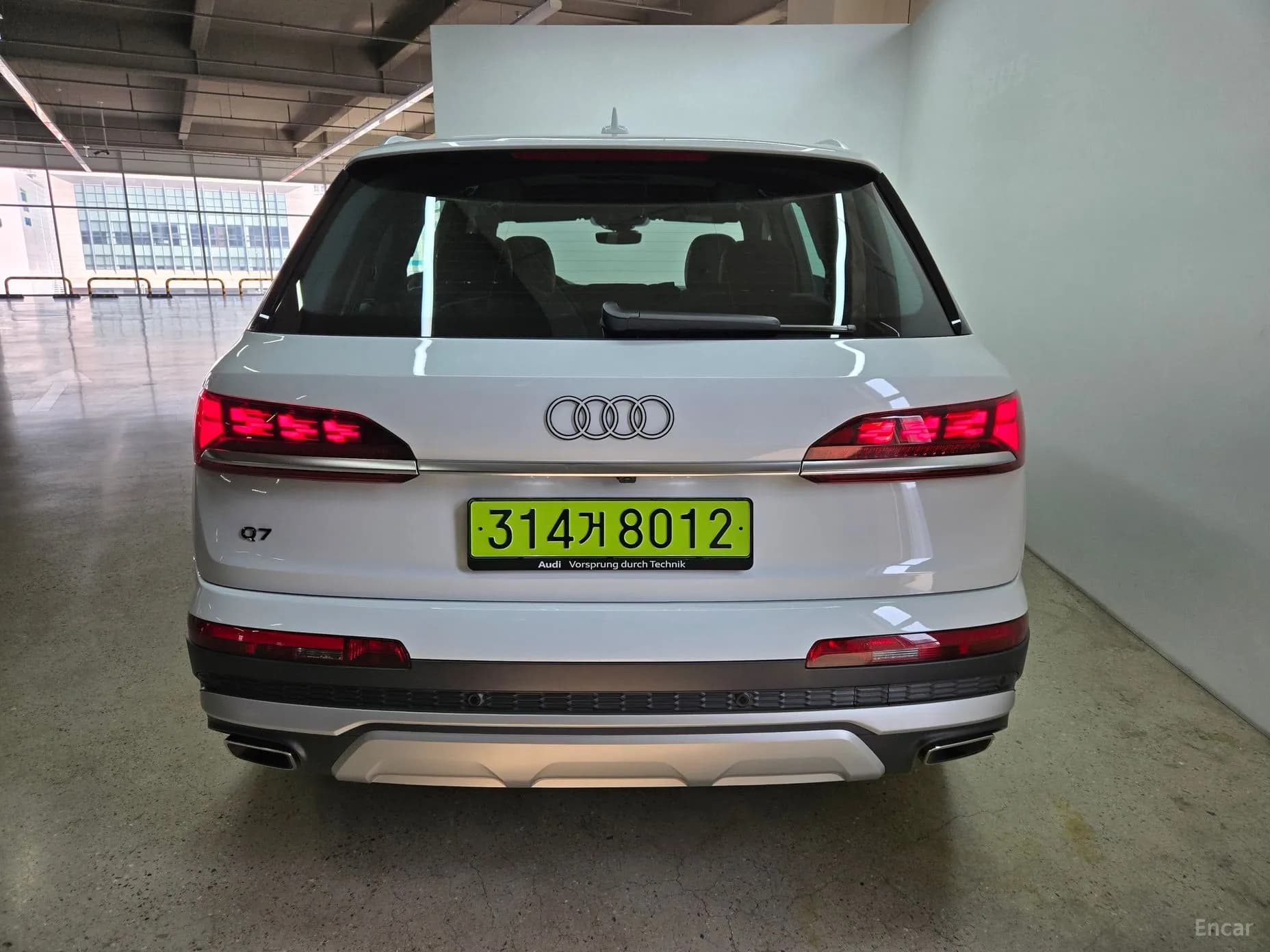 Q7 (4M)