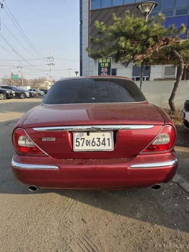 XJ-6