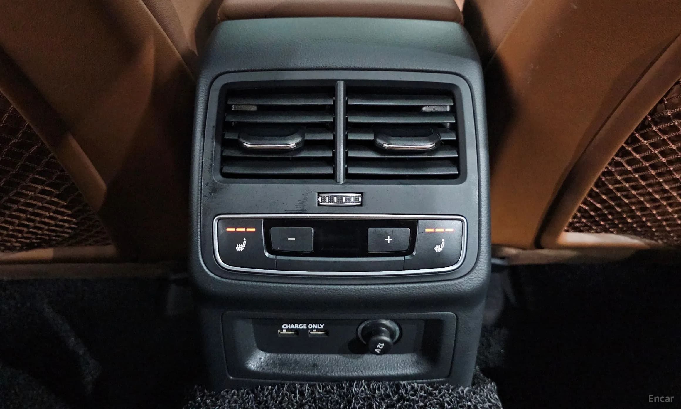 A4 (B9)