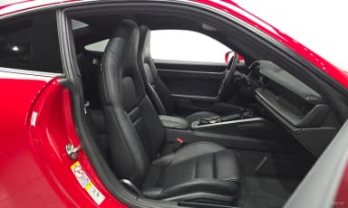 911 (992)