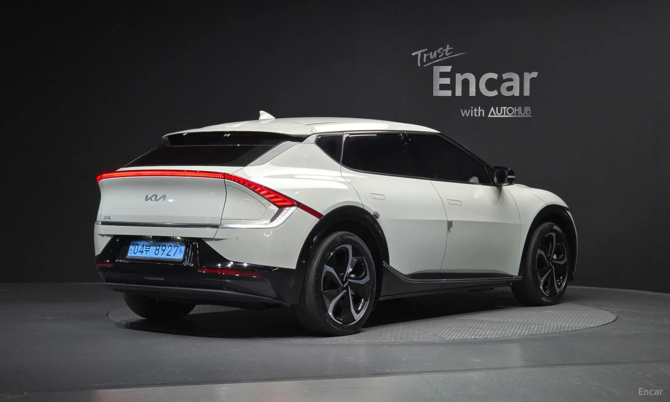 EV6