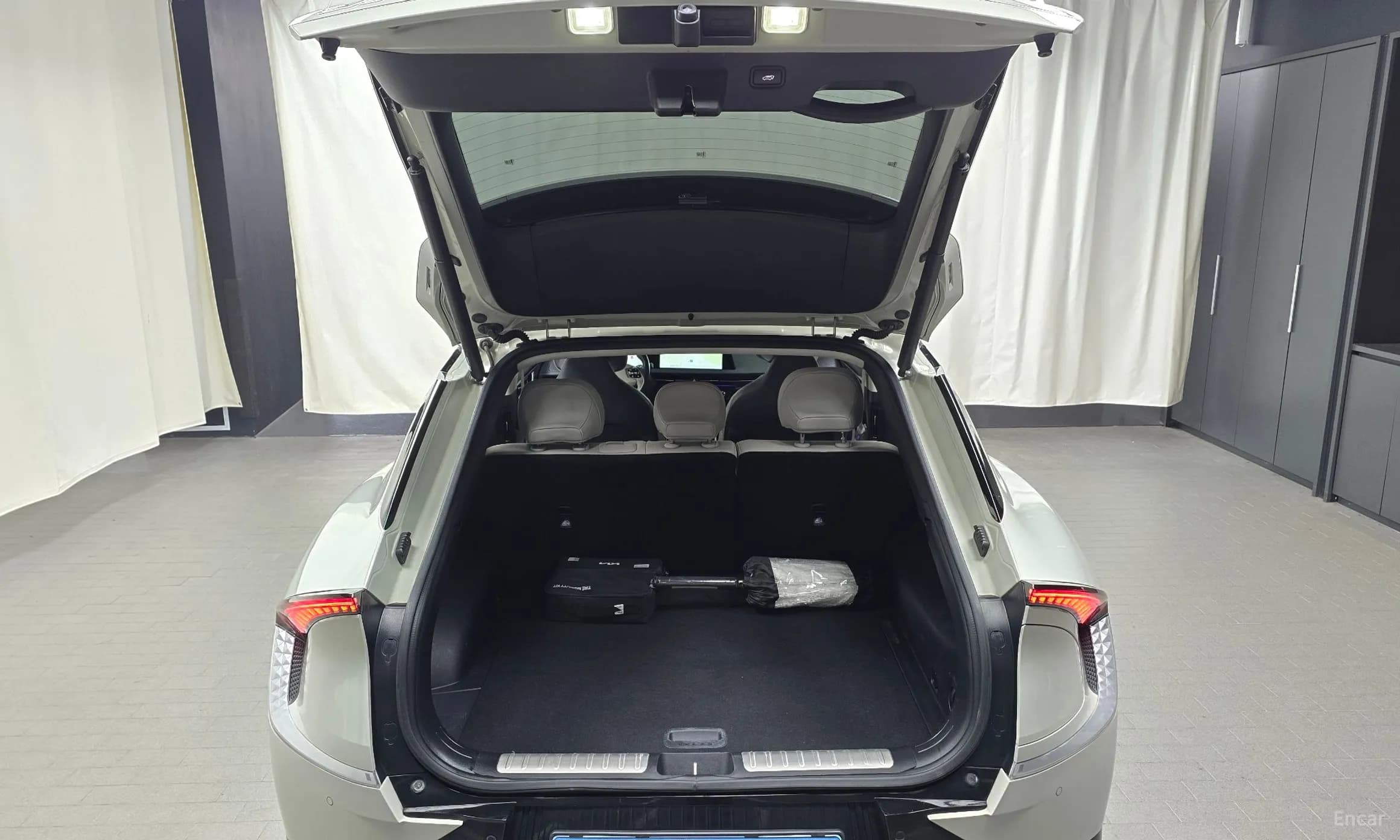 EV6