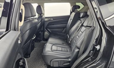 G4 Rexton