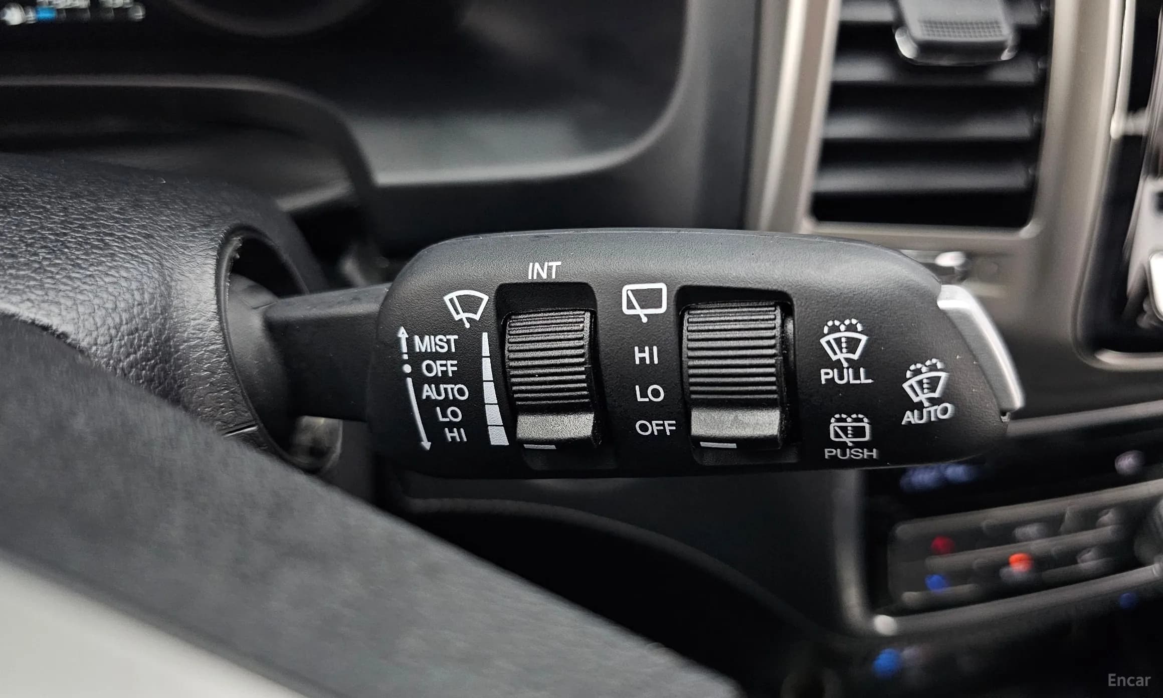 G4 Rexton