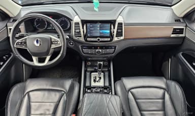 G4 Rexton