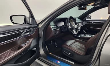 7 Series (G11)