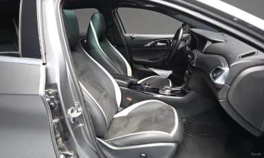 Q30
