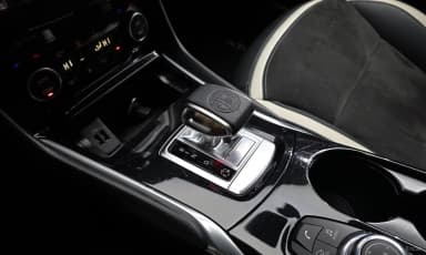 Q30