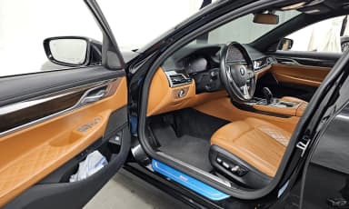 7 Series (G11)