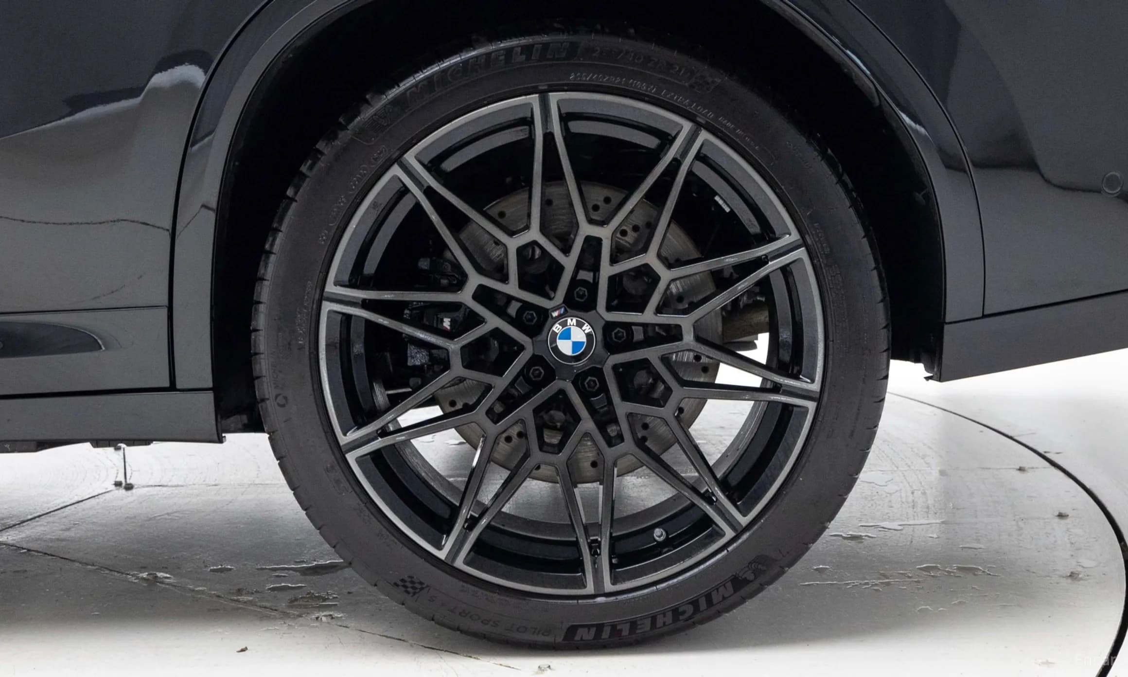 X4M (G02)