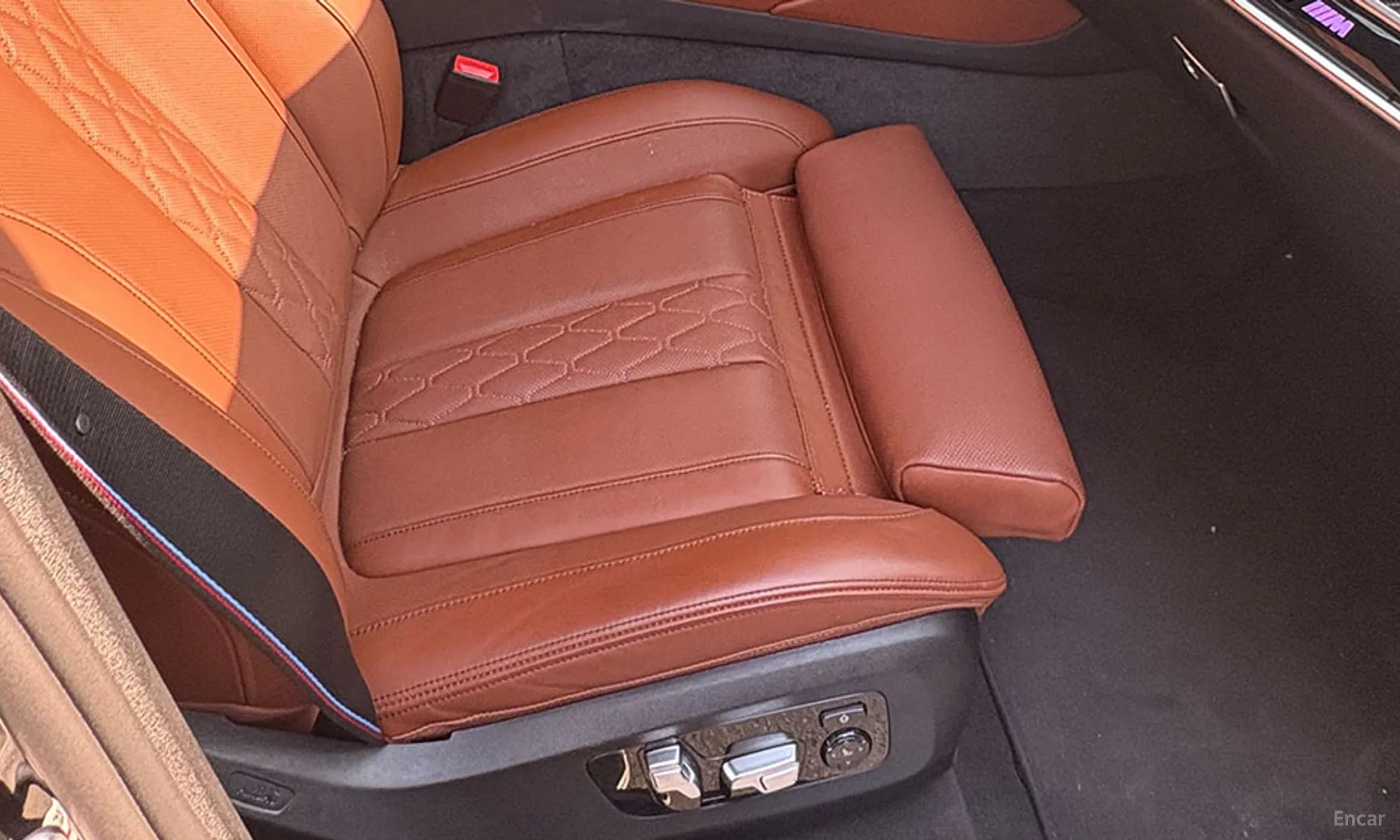 X6 (G06)